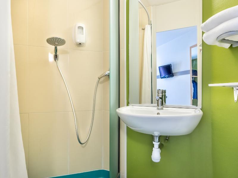 B&B Hotel Frejus רוקברון-סור-ארז'נס מראה חיצוני תמונה