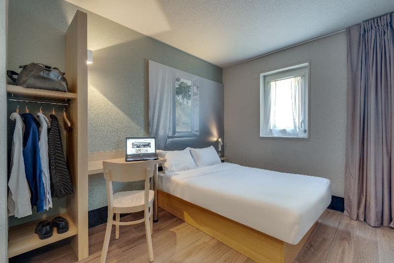 B&B Hotel Frejus רוקברון-סור-ארז'נס מראה חיצוני תמונה
