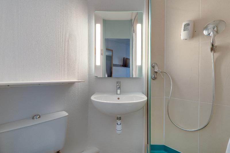 B&B Hotel Frejus רוקברון-סור-ארז'נס מראה חיצוני תמונה